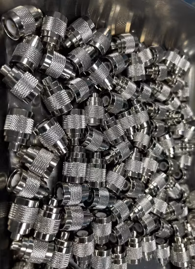 18g TNC オス RF 同軸ターミネーター ダミーロード 2 ワット ステンレス鋼ボディ 低 Vswr